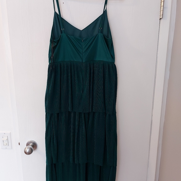 Emerald Green Lulus Dress - Picture 4 of 5